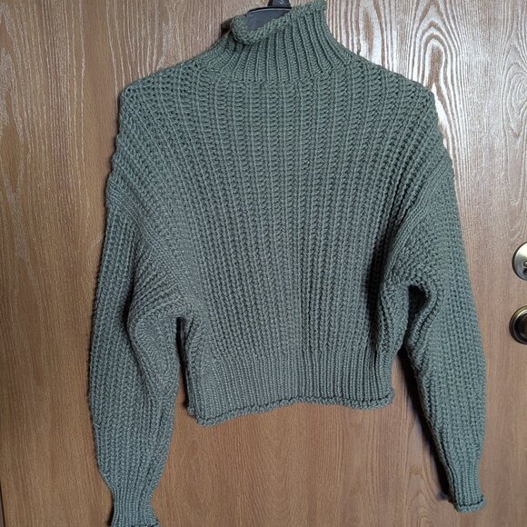 H&M Chunky Knit Turtleneck Sweater, XS - Picture 2 of 7
